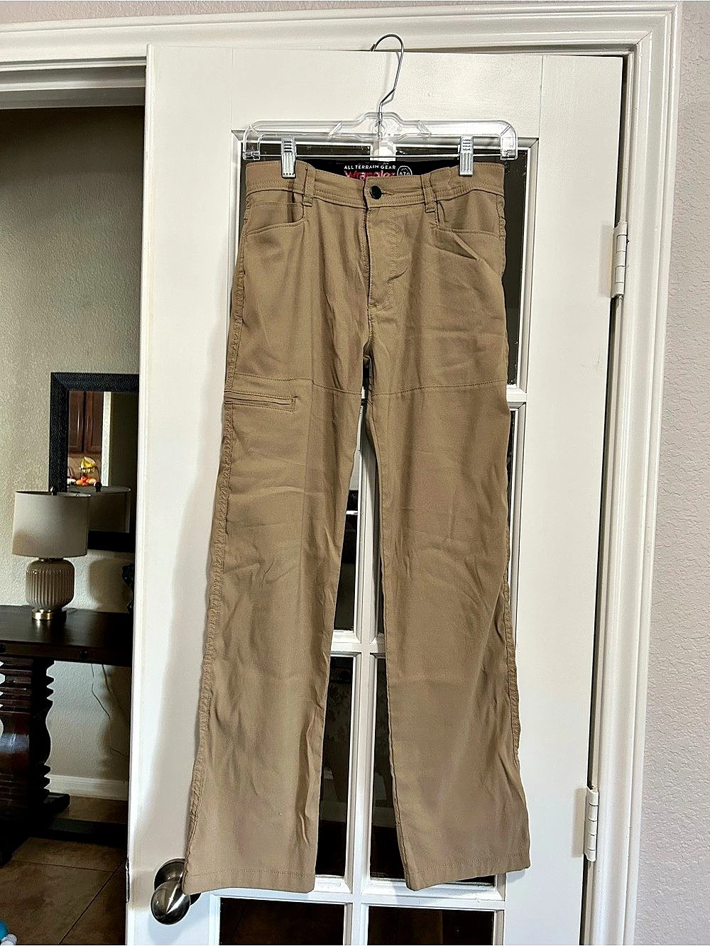 Wrangler ATG Wrangler All Terrain Gear Pants ATG Cargo Pants Brown Waist 14